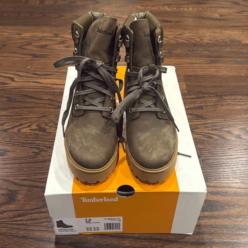 Timberland Carnaby Cool Mid Lace Leather Boot Size 7.5 NWT